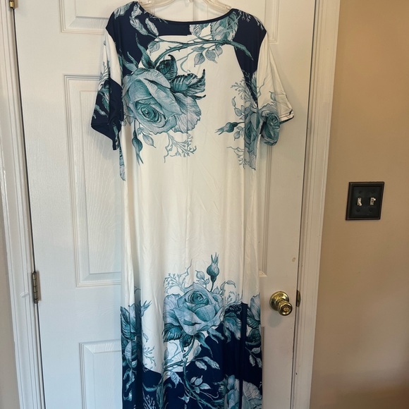 Women's Plus Size Elegant Floral Print Color Block Long Maxi Dress 16W & 20W - Picture 8 of 11